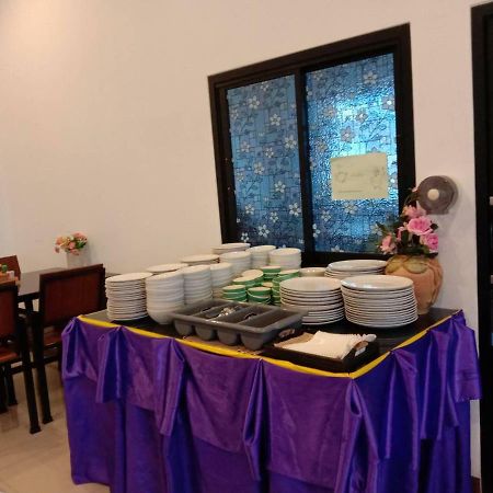Np Hotel Buriram Exterior photo